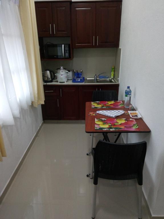 Queens Park Apartments Коломбо Экстерьер фото